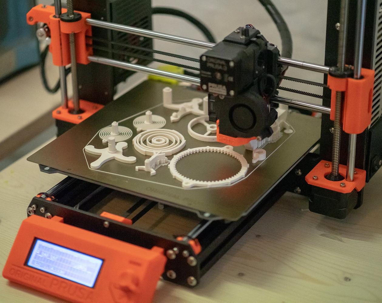mise à disposition de machines d'impression 3D filaments